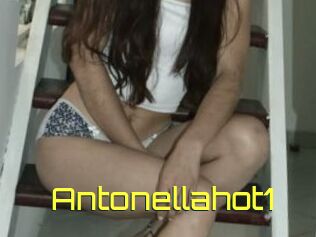 Antonellahot1