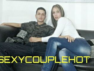 TWOSEXYCOUPLEHOT